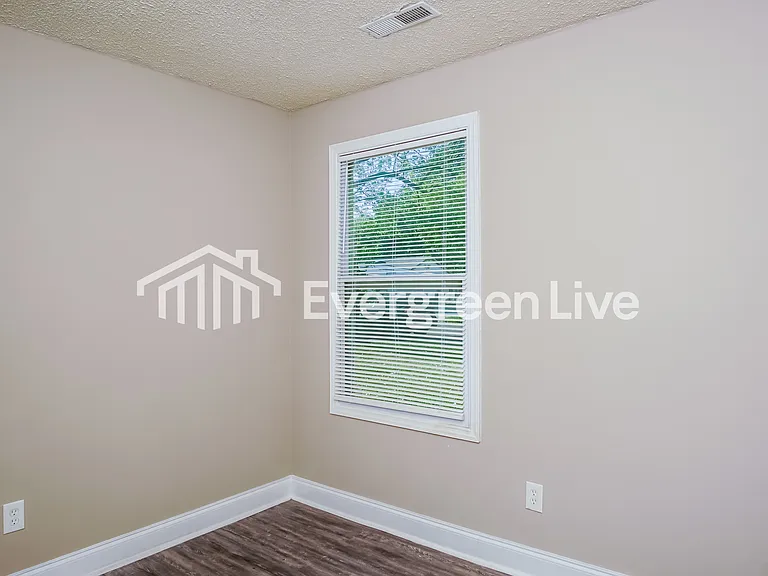 3241 Uvalde Ln NW — Photo 8