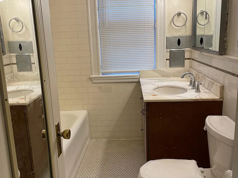 25 Hatherly Rd #1 — Photo 10
