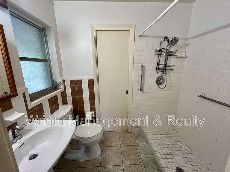 58 Arnoni Dr — Photo 22