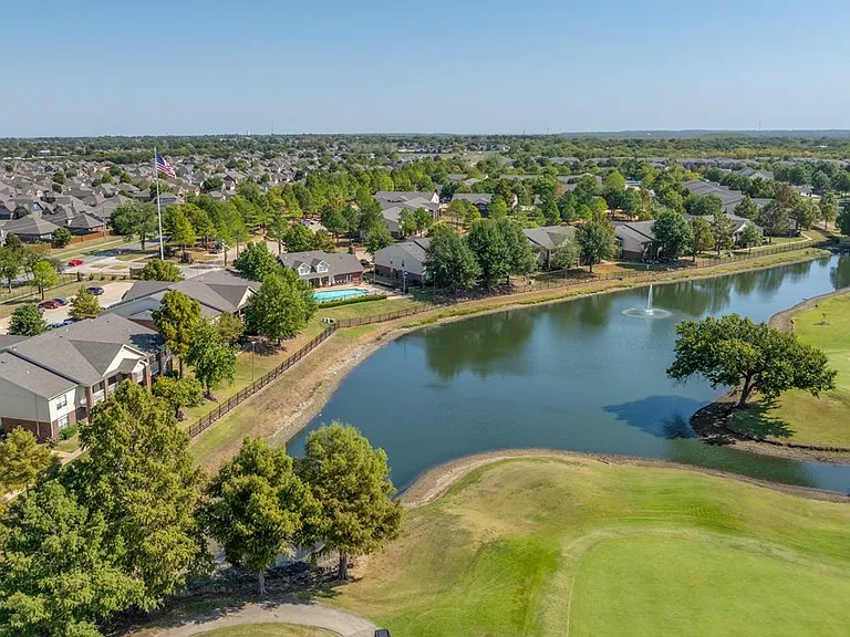 Greens at Broken Arrow I-IV — Photo 5
