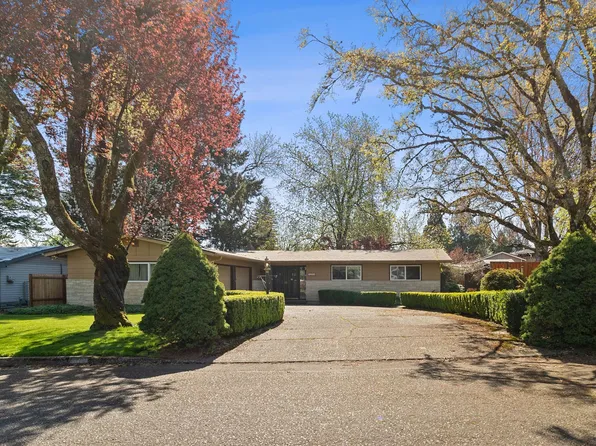 8408 SE Carnation St, Milwaukie, OR 97267