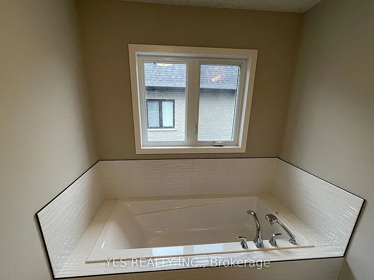 87 Doon Creek St — Photo 12