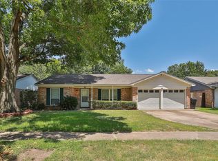 2570 Kevin Ln, Houston, TX 77043