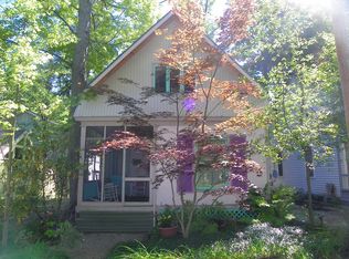 41 Cookman Ave, Chautauqua, NY 14722