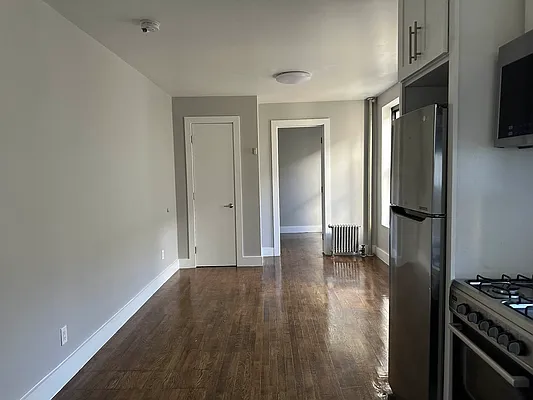 Rented by Premier One Realty LLC | media 5