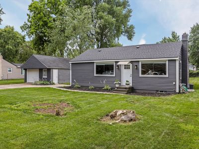 6559 Saline Dr, Waterford, MI, 48329