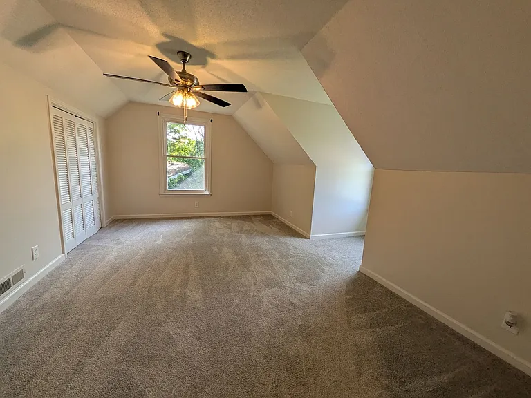 809 Margaret Rd — Photo 12