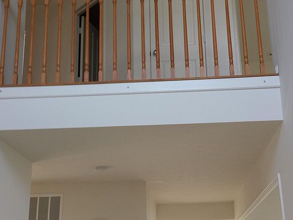 4th image of 7813 Eagles Nest Blvd