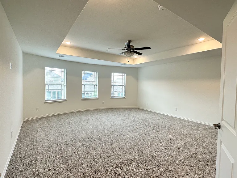 2821 Adon Springs Ln — Photo 25
