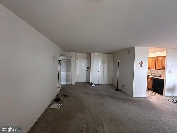 4th image of 3450 Toledo Ter APT 512