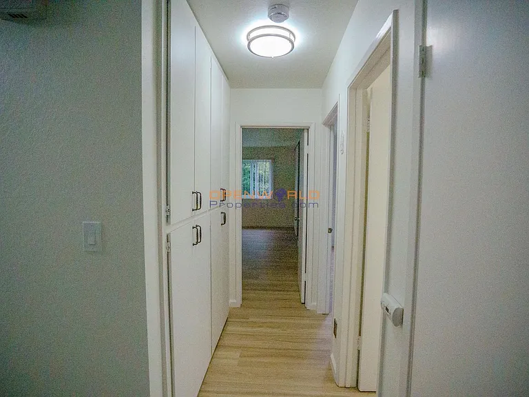414 Bancroft Ave — Photo 13