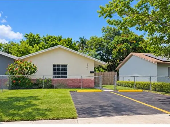 5905 NW 23rd St, Fort Lauderdale, FL 33313