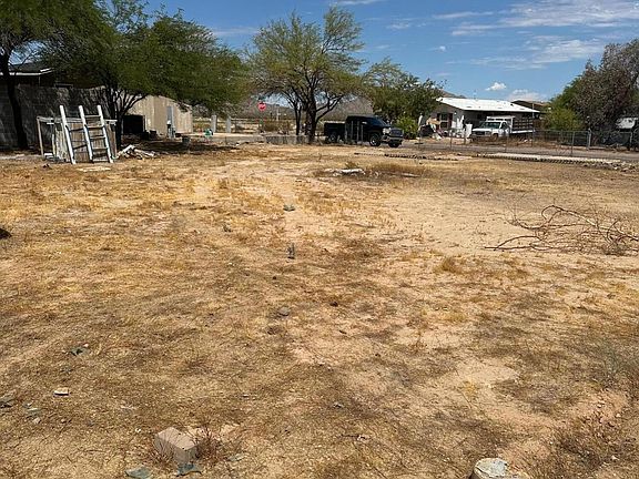 4th image of 10996 N GRAND CANYON Boulevard #3 and 4
