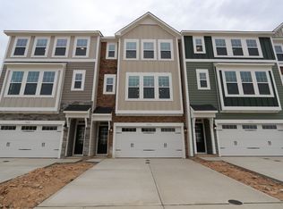 10056 Secluded Garden Dr, Apex, NC 27523