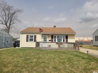 903 W Ridgemont Rd, Peoria, IL 61614