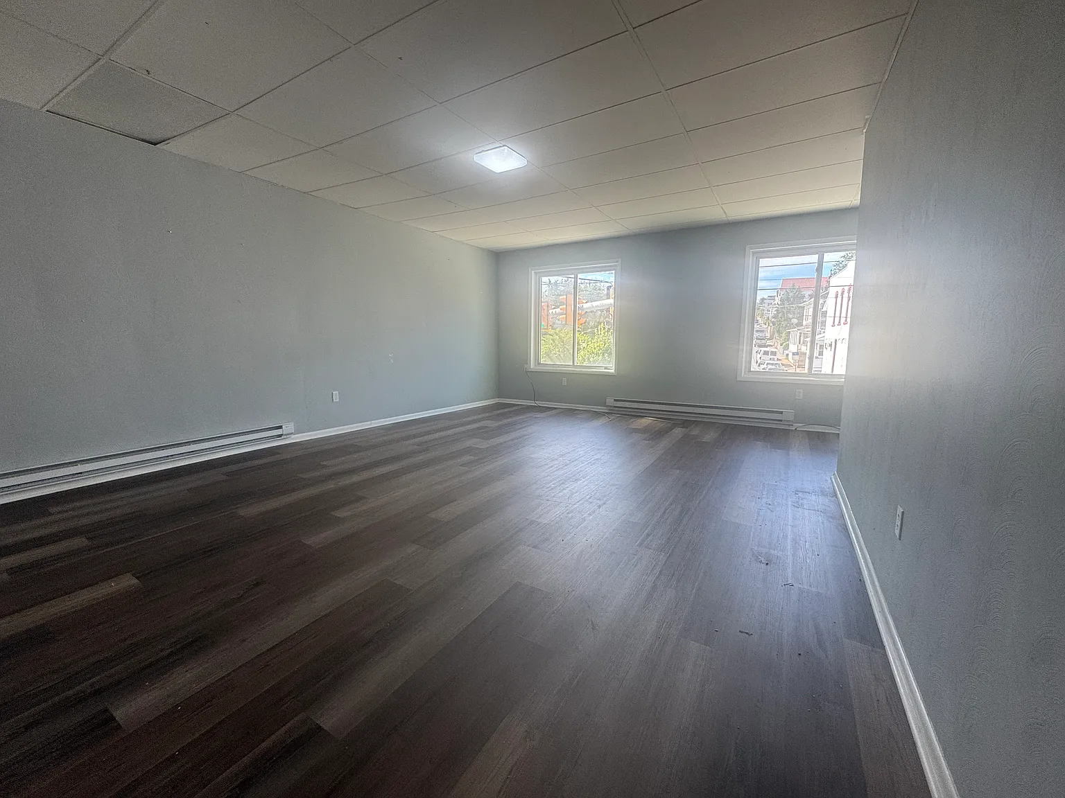 2 bed, 1500 sqft, $1,500 — Photo 3