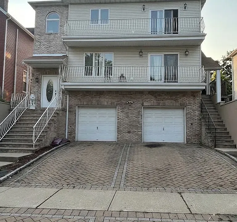 151 Davis Ave #2