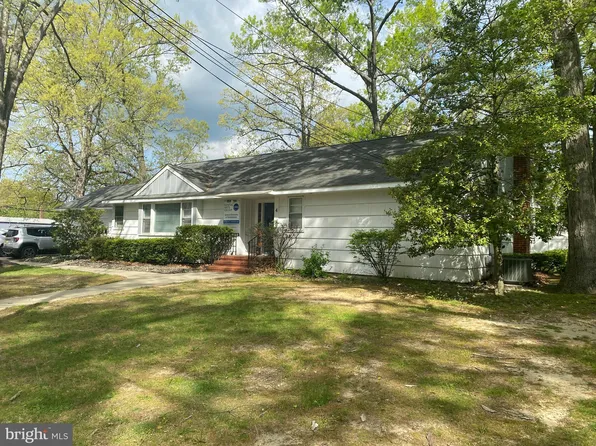 4 Monroe Ave, Pitman, NJ 08071