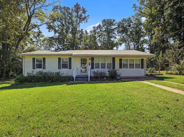 1006 Stirling Dr, Aliceville, AL 35442