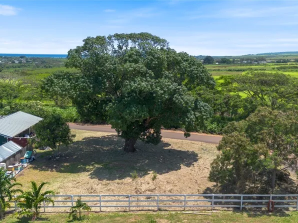 66 Farrington Hwy, Waialua, HI 96791