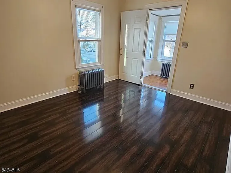 37 Van Pelt Pl #1 — Photo 11