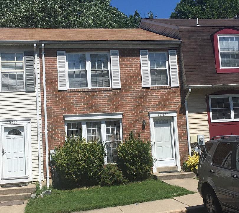 2nd image of 15615 Birch Run Ter