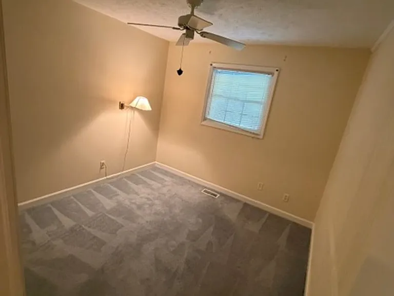 207 E Church St — Photo 15