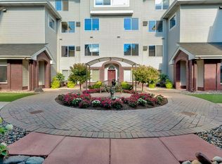 7520 Edinborough Way APT 2316, Edina, MN 55435