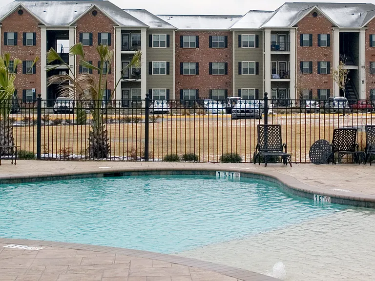 Lafayette Gardens Apartments — Photo 6