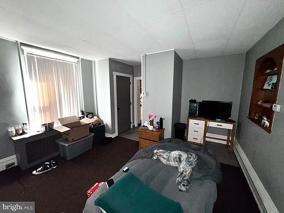 2nd image of 10 E 3rd St