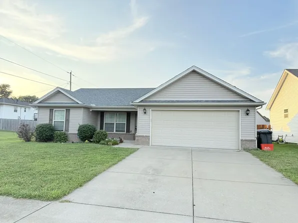 2201 Hall Ln, Jeffersonville, IN 47130