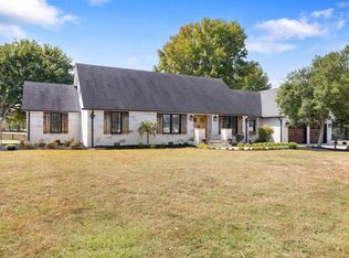 5725 State Route 121 N, Murray, KY 42071