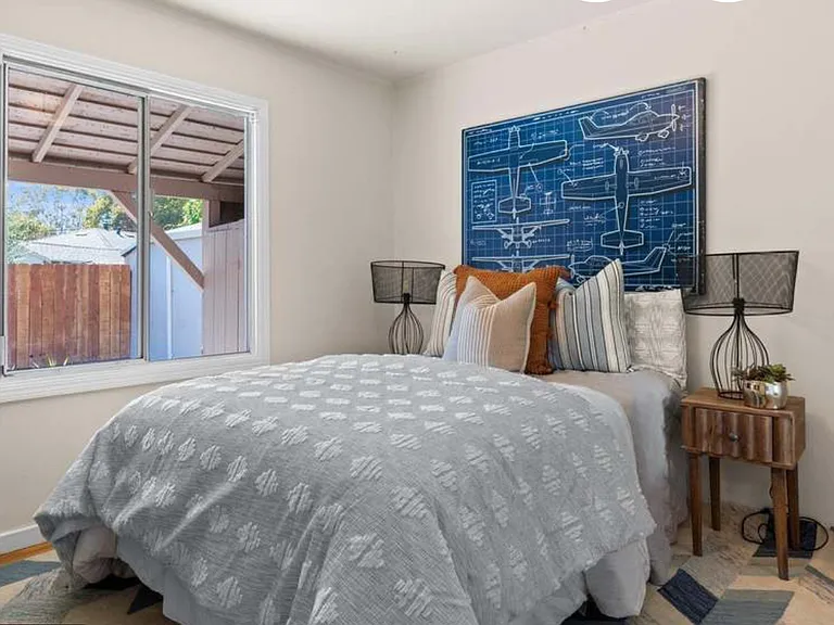 10817 Acalanes Dr — Photo 12