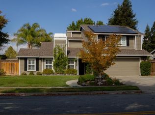1143 Pampas Ln, Gilroy, CA