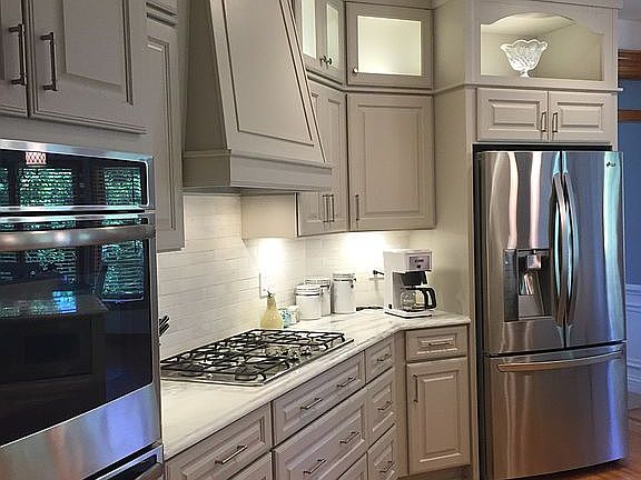 3rd image of 2620 Ginger Woods Dr