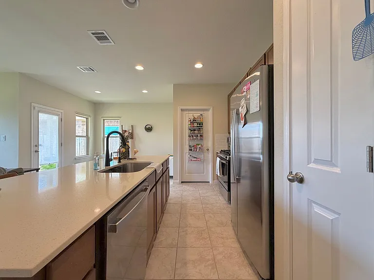 18200 Emu Ln — Photo 11