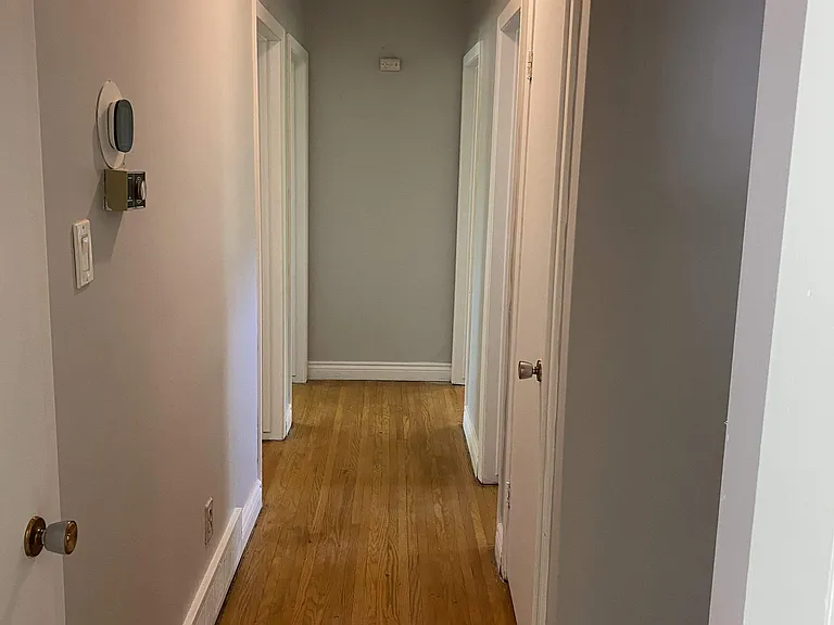16 Victor Blvd #UPPER — Photo 28
