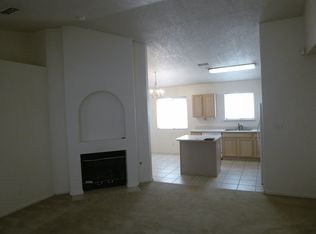 224 Calle Del Rey SW, Albuquerque, NM 87121