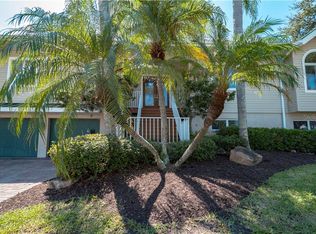 907 Inlet Cir, Venice, FL 34285
