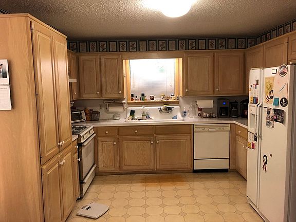2nd image of 1429 Port Neches Ave