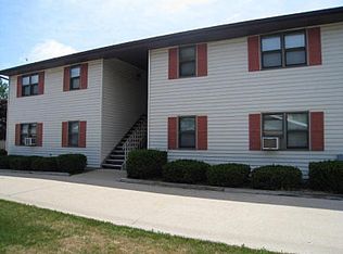 2910 39th St APT B, Two Rivers, WI 54241