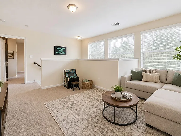 1602 Grable Cove Ln — Photo 8