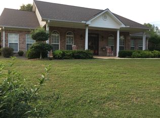 141 Lake Forrest Cv, Saltillo, MS 38866