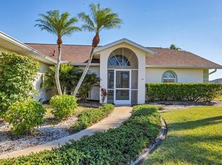 201 Fairway Rd, Rotonda West, FL 33947