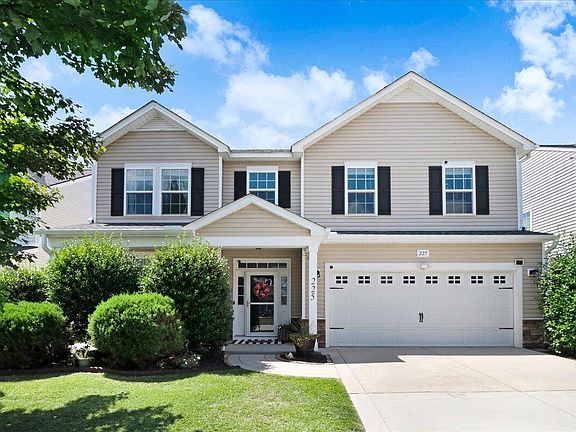 3rd image of 225 Marsh Creek Dr