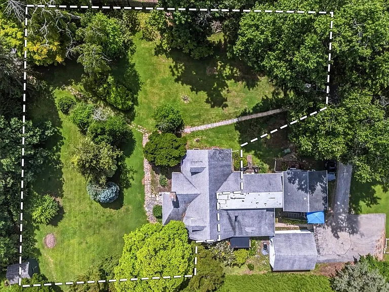 317 Waterloo Ave — Photo 9