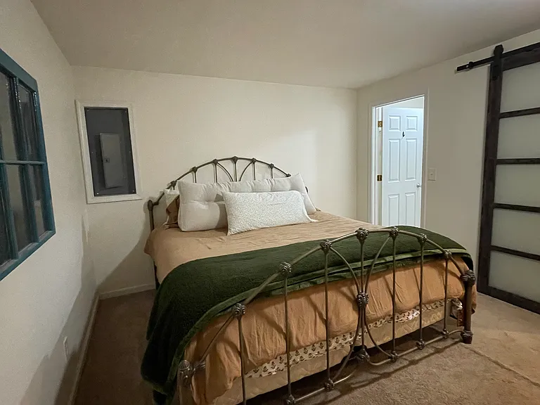 2332 Wishing Well Ct — Photo 10