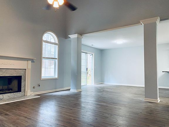 4th image of 522 Parkstone Ln