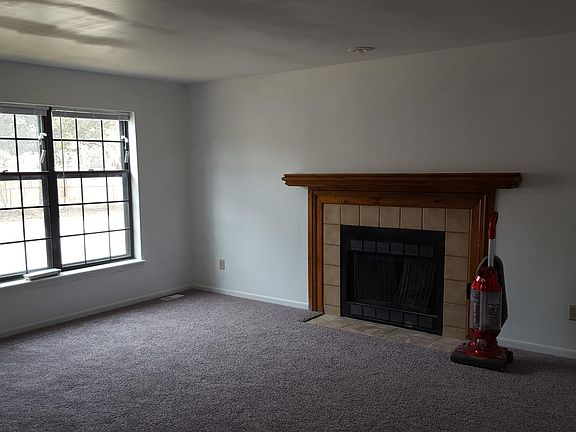 Fireplcae in family room
