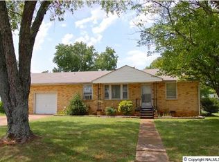 2009 Brookline Dr NW, Huntsville, AL 35810